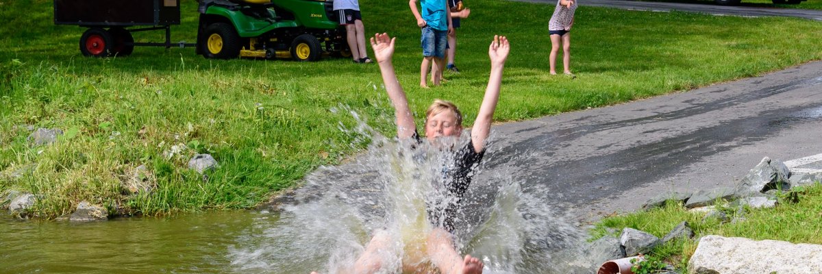 Kinder und Jugendbetreuung.jpg